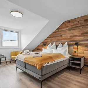 Im Viertel, Nahe Weserstadion Apartment